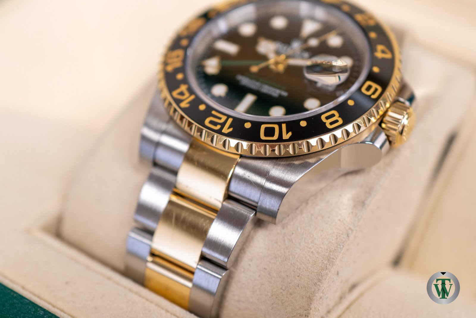 Rolex GMT-Master II 116713 LN Yellow Gold 2018 - Image 3