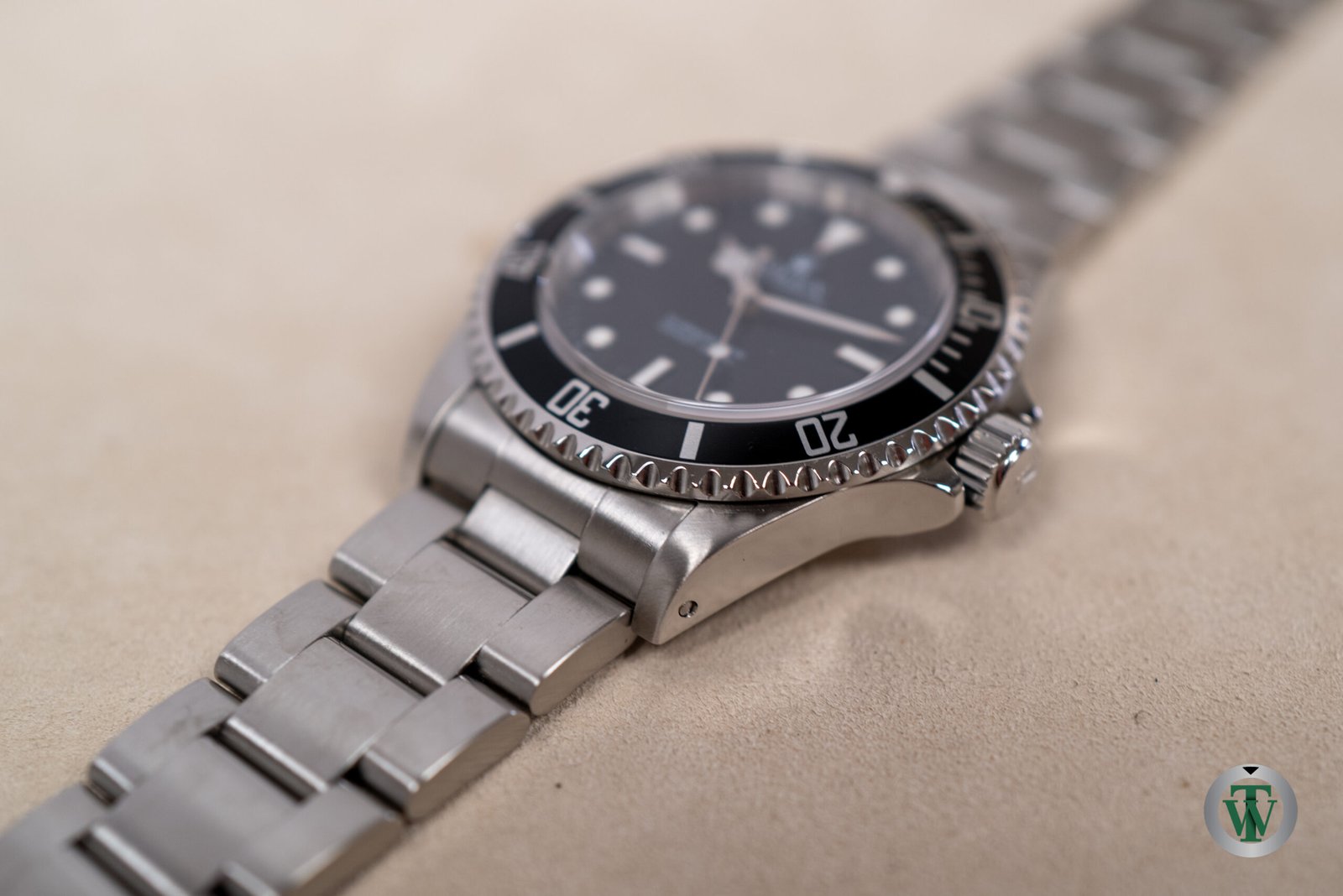 Rolex Submariner 14060 Steel 40mm Z Serial - Image 4