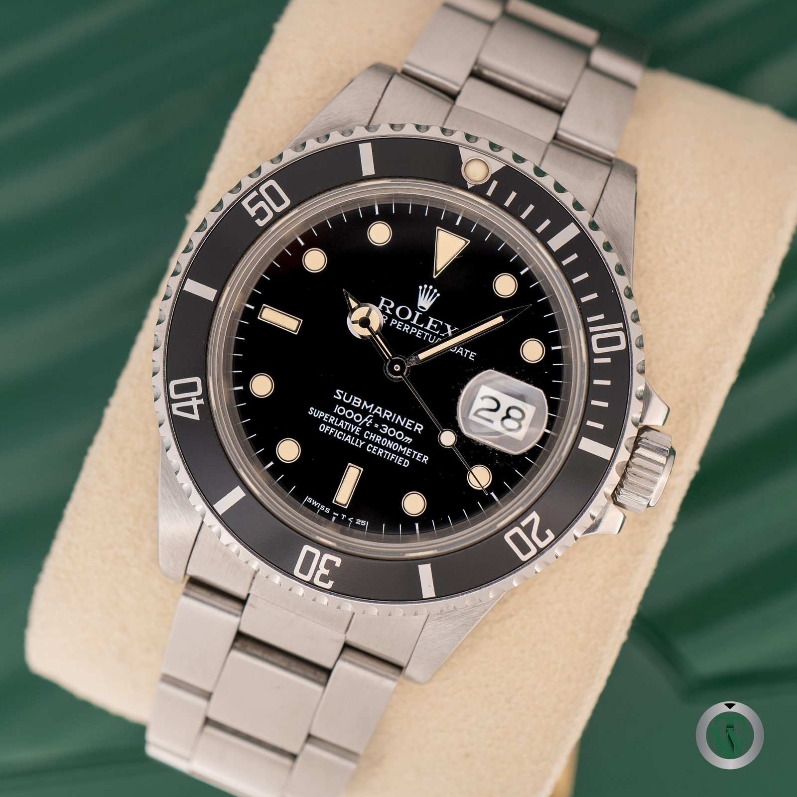 Rolex Submariner Date 168000 9.1 Serial 1986